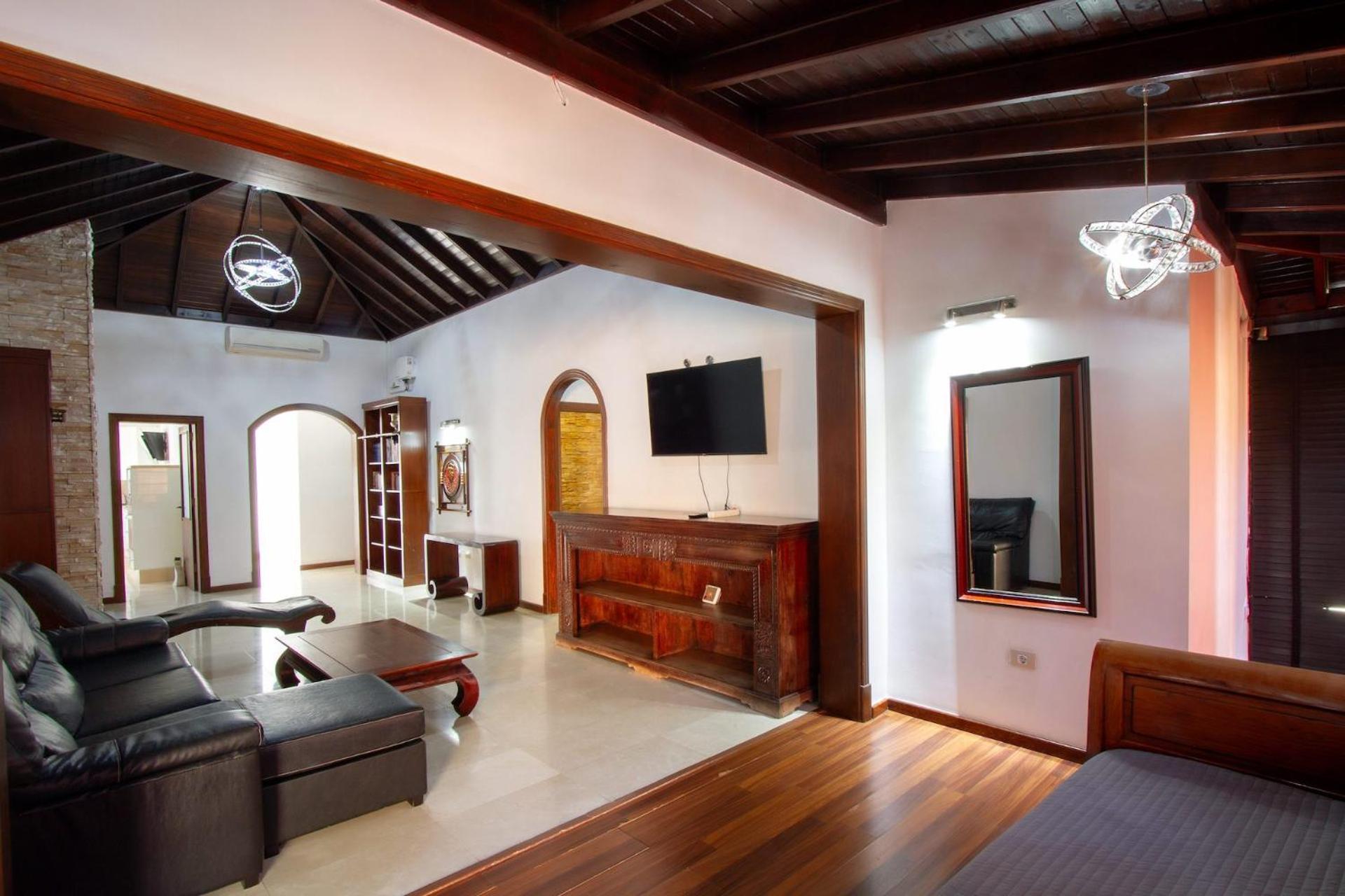 Villa Jardin De Buda Арона Екстериор снимка